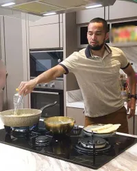 8 Potret Dapur Shireen Sungkar dan Teuku Wisnu yang Elegan, Ada Irwansyah Dibalik Desain Ruangan
