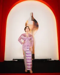 8 Potret Detail Penampilan Cantik Tissa Biani di Festival Film Indonesia 2023