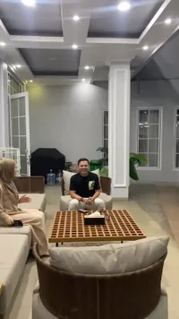 8 Potret Detik-Detik Irish Bella dan Anak-Anak Surprise-in Papa Haldy yang Ulang Tahun, Kadonya Bikin Salfok