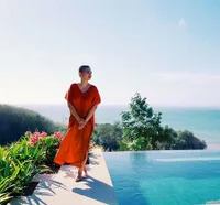 8 Potret Feby Febiola dengan Kepala Botak, Habiskan Rambut Karena Efek Kemoterapi Kista Indung Telur