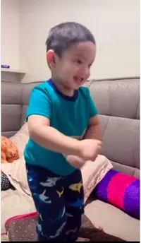 8 Potret Gala Sky Sudah Tumbuh Besar, Makin Ganteng Tetap Gemesin - Joget Kayak Mendiang Papanya Hingga Sudah Pinter Ngomong dan Lucu Banget