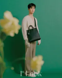 8 Potret Ganteng Jang Dong Yoon dalam Majalah 1st Look, Bertema Musim Semi