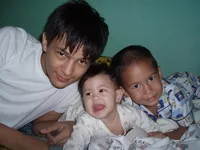 8 Potret Ganteng Rafael Adwel, Keponakan Marcell Darwin yang Jago Basket - Dibilang Mirip Jefri Nichol