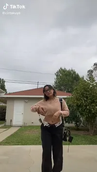 Outfit ke Kampus Ramai Diperbincangkan, Ini 8 Potret Cinta Kuya yang Sekarang Sibuk Kuliah di Amerika