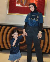 8 Potret Gaya Guzel Anak Margin dan Ali Syakieb yang Makin Cantik Nggemesin & Fashionable