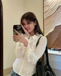 8 Potret Gaya Sabrina Chairunnisa Saat Kuliah S3,  Sempat Dikira Mirip Maba S1 - Ingin Lekas Lulus dan Wisuda Bareng Azka
