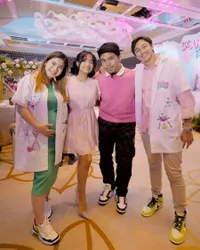 8 Potret Gender Reveal Anak Kedua Felicya Angelista dan Caesar Hito, Unik Usung Tema Ilmuwan - Bakal Nambah Anak Perempuan