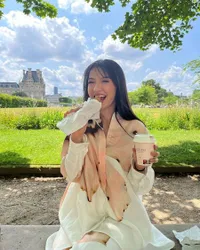 8 Potret Hangat Kebersamaan Raline Shah dan Sang Ayah - Konglomerat Tajir Melintir Yang Jarang Sekali Tersorot