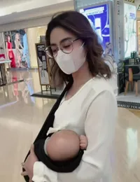 8 Potret Happy Dewi Perssik Momong Cucu, Kompak Rayakan Ultah Baby Nawla Bareng Rosa Meldianti