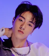8 Potret Haruto TREASURE, Rapper Asal Jepang yang Punya Visual Menawan