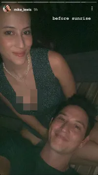 8 Potret Honeymoon Mike Lewis dan Janisaa Pradja di Maldives, Tato 'Just Married' Sang Istri Jadi Sorotan