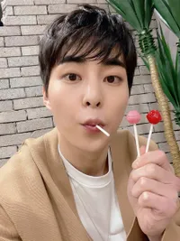 8 Potret Idol K-Pop yang Jadi 'Fake Maknae' di Grup, Paling Kiyowo Meski Aslinya Bukan Member Termuda