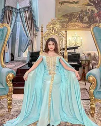 8 Potret Indrayani Rusady Keponakan Paramitha Rusady yang Tampak Anggun Bak Putri Saat Kenakan Dress