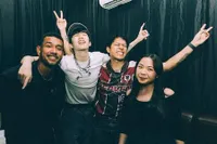 8 Potret Jae Park 'Eaj' Manggung Bareng Hindia, Udah Kayak Bestie Banget - Caption Instagram Bikin Tersentuh
