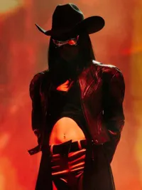 8 Potret Jennie BLACPINK Guncang Coachella di Weekend 2, Penampilan All Out Bikin Gagal Move On - Serasa Kesirep 'Mantra'