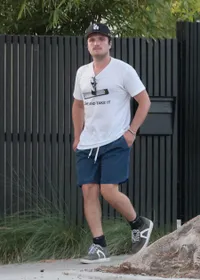 8 Potret Josh Hutcherson Usai Ketenarannya di film 'THE HUNGER GAMES'