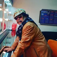 8 Potret Kabar Terbaru Jaja Miharja Pelantun Lagu 'Cinta Sabun Mandi', Masih Eksis di Dunia Hiburan - Wajah Tak Banyak Berubah