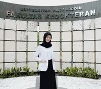 8 Potret Kamila Putri Adik Andi Arsyil, Dokter Cantik yang Sama Sekali Tak Terpublikasi - Pesonanya Bikin Teduh