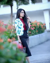8 Potret Karina Ranau Istri Epy Kusnandar yang Lebih Muda 19 Tahun dan Cantik Banget, Dulunya Seorang Model