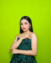 8 Potret Kayla KDI, Terinspirasi Rhoma Irama - Juara Kontes Dangdut Indonesia 2021