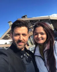 8 Potret Kedekatan Hrithik Roshan dengan Keponakan, Sayang Banget Bikin Iri