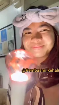 8 Potret Kedekatan Iis Dahlia dan Putrinya Salshadilla yang Banyak Disorot, Terang-Terangan Di-roasting 'Marhaban Tiba'