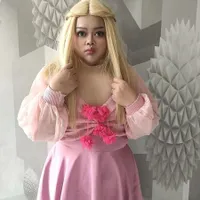 8 Potret Kekeyi Cosplay Jadi Barbie Lengkap Dengan Rambut Blonde, Disebut Netizen Malah Mirip Boneka Annabelle