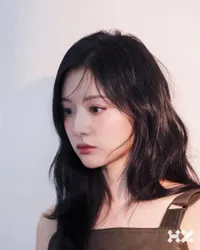 8 Potret Kim Ji Won yang Visualnya Disebut Cocok Jadi Idol K-Pop, Tampak 10 Tahun Lebih Muda