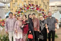 8 Potret Lamaran Yusuf Averroes Sungkar Adik Zaskia Sungkar, Statusnya Sebagai Duda Ramai Disorot - Shireen Sungkar Langsung Pasang Badan 