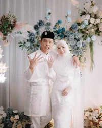 8 Potret Larissa Chou yang Makin Berseri Setelah Menikah, Aura Kecantikan Dan Bahagia Semakin Terpancarkan