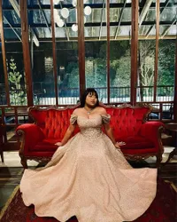 8 Potret Maria Simorangkir Juara 1 Indonesia Idol 2018, Kini Rutin Tampil Sebagai Wedding Singer