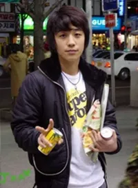 8 Potret Masa Kecil Seungri Big Bang Sebelum Terkenal