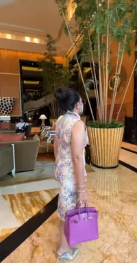 8 Potret Mayangsari Pamer Kekayaan Bak Ibu Pejabat, Tas Branded Hingga Perhiasan - Netizen: Sayang, Ambil Hak Orang Lain