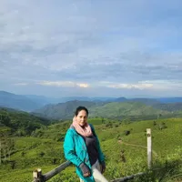8 Potret Meriam Bellina yang Resmi Bintangi Sinetron SCTV 'TAJWID CINTA', Makin Awet Muda dengan Rambut Baru - Apik Perankan Tante Vero