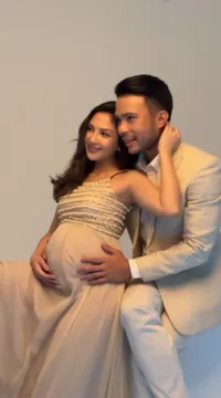 8 Potret Mesra Maternity Shot Jessica Mila Bareng Sang Suami, Pesona Ibu Hamil Makin Terpancarkan