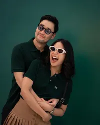 8 Potret Mesra Maudy Ayunda dan Jesse Choi Kenakan Outfit Tennis Couple - Bisa Jadi Ide Prewedding Sporty Kamu!