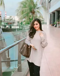 8 Potret Mesya Thalib, Kakak Ipar Taqy Malik yang Jadi Istri Siri Pejabat Kepolisian - Sempat Dilabrak Istri Sah