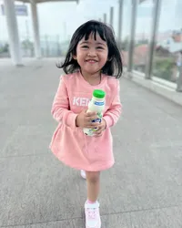 8 Potret Moana Anak Ria Ricis yang Alami Speech Delay, Atasi dengan Terapi, Dokter Anak hingga Ruqyah