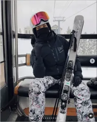8 Potret Momen Anya Geraldine Main Ski di Colorado, Menikmati Keseruan Bersama Pacar Gantengnya - Disebut Serasi dan Didoakan Segera ke Pelaminan