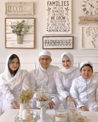 8 Potret Natalie Sarah Bareng Anak Perempuannya yang Jarang Tersorot, Mirip dan Kayak Adik Kakak Saat Foto Bareng