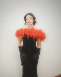 8 Potret Naysila Mirdad Bintang Sinetron 'TERTAWAN HATI' Saat Hadiri 'SCTV Music Awards 2024', Cantik Berbalut Gaun Klasik - Sempat Nyanyi Duet