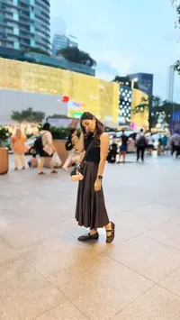 8 Potret Nisya Ahmad Liburan Bareng Mantan Suami dan Anak, Tetap Kompak - Foto Bersama
