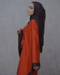 8 Potret Nurah Syahfirah Ibu Sambung Teuku Rassya Berhijab di Hari Lebaran, Paras Cantiknya Disebut Mirip Barbie