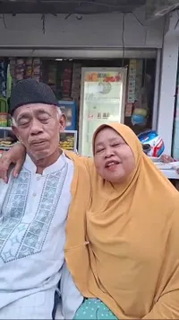 8 Potret Pak Tarno Kembali ke Rumah Istri Istri Pertama, Sariyah Kaget Lihat Kondisinya Makin Kurus