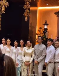 8 Potret Pernikahan Brandon Salim & Dhika Himawan, Kental Nuansa Tionghoa