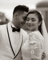8 Potret 'Pernikahan' Krisjiana Baharudin & Angela Gilsha, Komentar Siti Badriah Jadi Sorotan