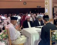 8 Potret Pernikahan Mamat Alkatiri dengan Nafha Firah, Berlangsung Penuh Haru!