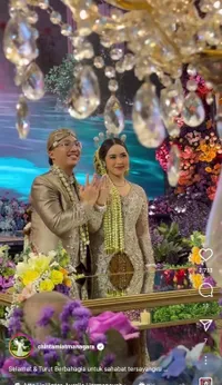 8 Potret Pernikahan Putri Semata Wayang Elma Theana, Berderai Air Mata Saat Prosesi Sungkem - Mas Kawinnya Uang Dolar