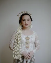 8 Potret Pernikahan Rachel Amanda dan Narawastu Indrapadna, Mas Kawinnya Berupa Logam Mulia 50 Gram - Meriah Dihadiri Enzy Storia hingga Vidi Aldiano