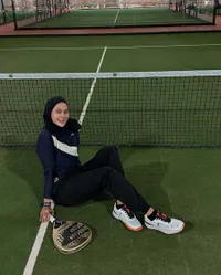 8 Potret Pesona Paula Verhoeven yang Kini Rajin Olahraga Padel, Tampil Syar'i dan Berprestasi